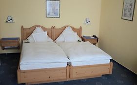 Hotel Alpha  3*